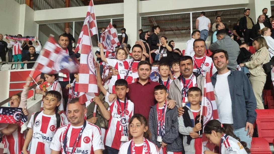 Onikişubatta Okullar Tatil mi?