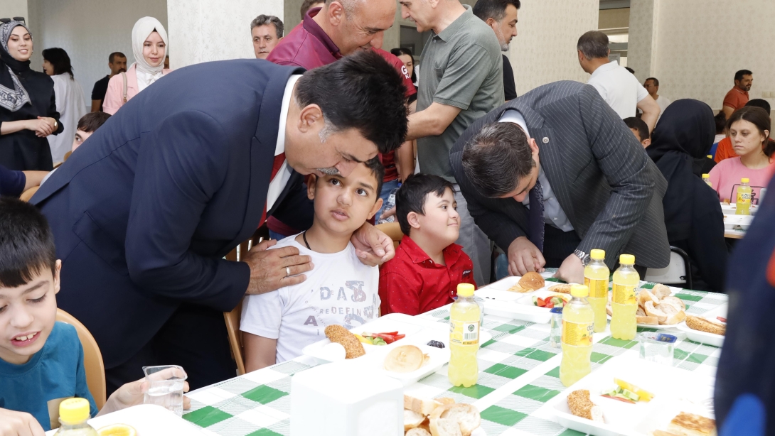 Özel Öğrencilerle Anlamlı Buluşma