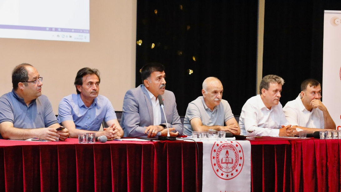 Onikişubat'ta Eğitim Kurumu Müdürleri Kurulu Toplantısı Gerçekleştirildi